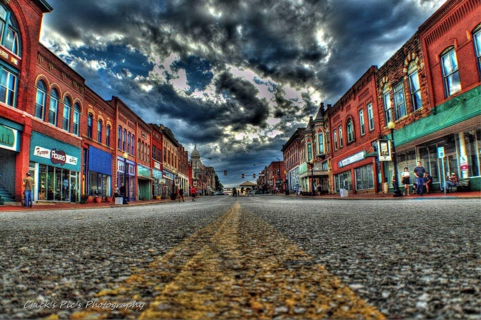move to guthrie oklahoma with jmr realty