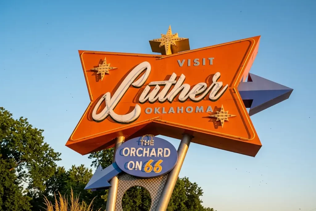 Luther, Oklahoma orange sign